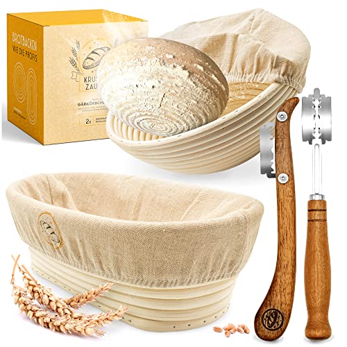 KRUSTENZAUBER Gärkorb zum Brotbacken + Bäckermesser - Set aus 2x Gärkörbchen u. 2x Teigmesser - Brot Backen Zubehör, Brotkorb, Brotbackform, Sauerteig Startet Set, Teigschneider, Gärfolie Brot, Rattan