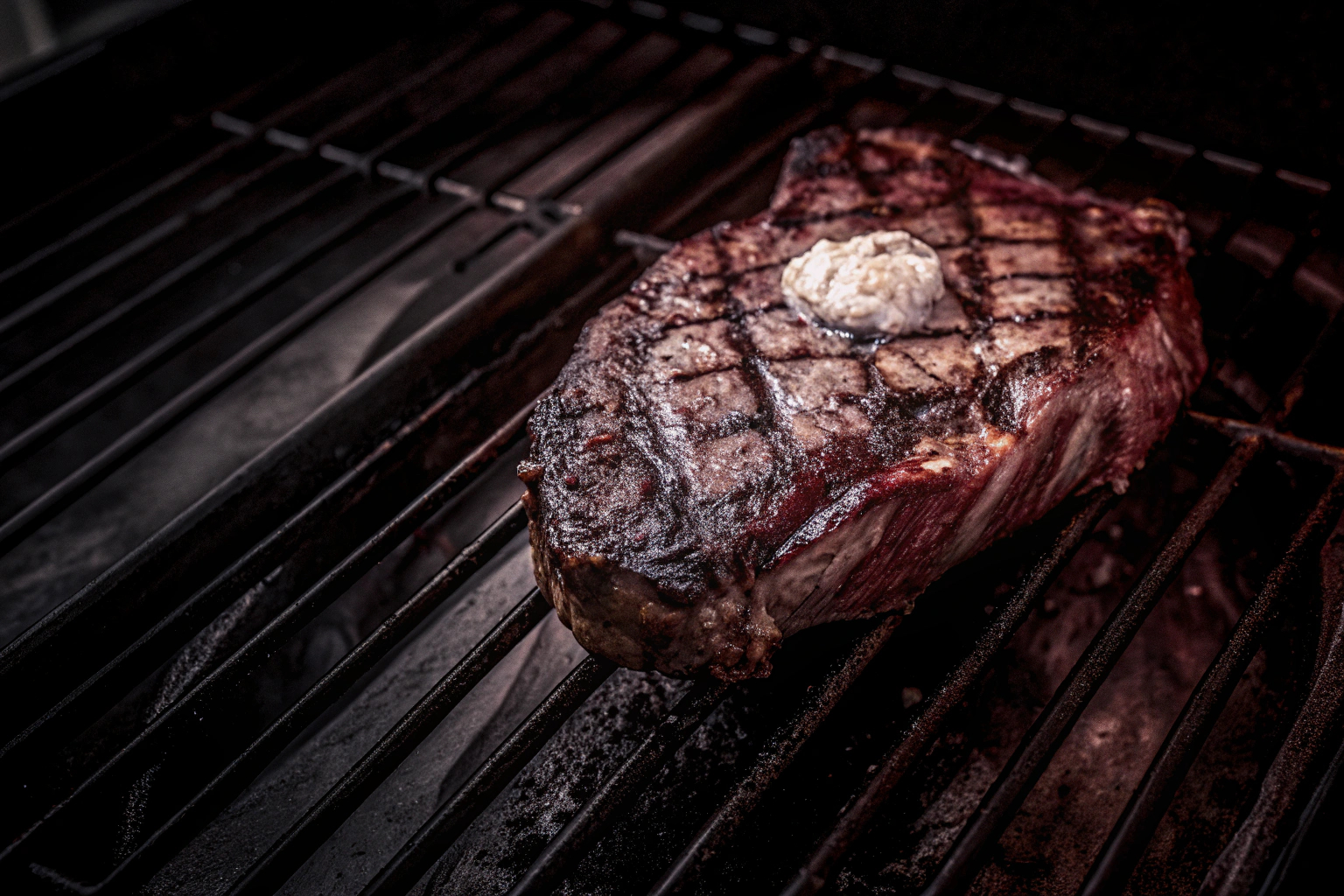 Grillsteak mit Kräuterbutter