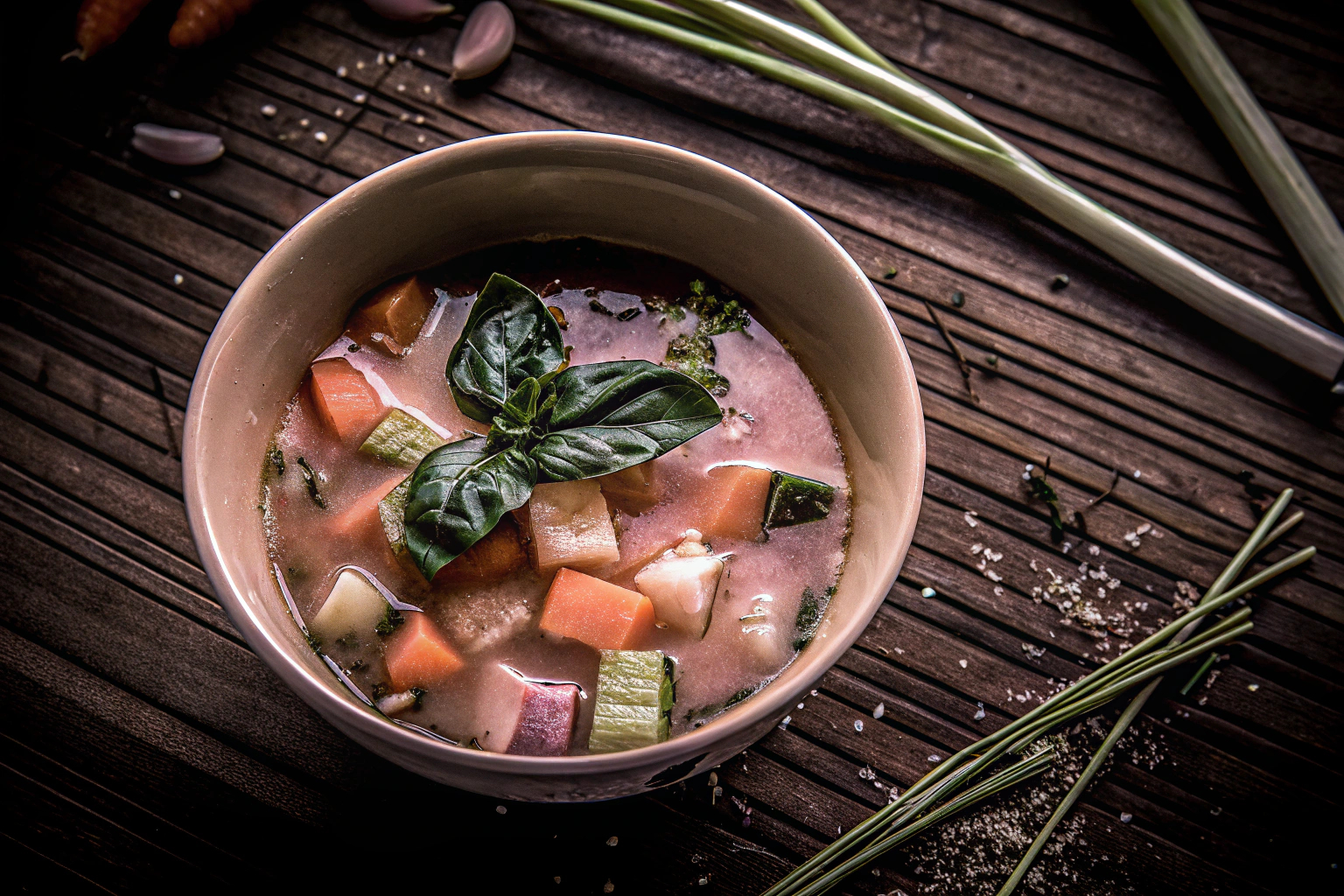 Gemüsesuppe aus Resten